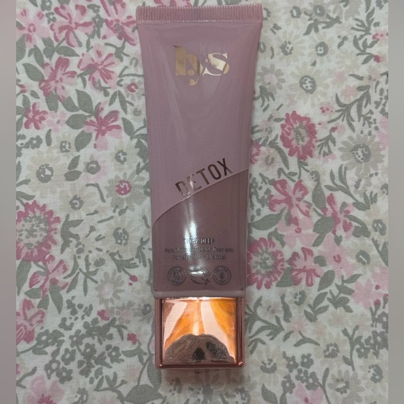 🤍Detox Face Mask Bundle🩵 - Picture 2 of 6